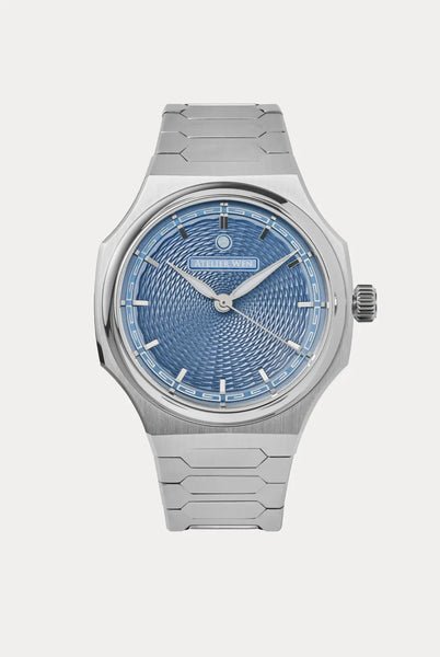 Atelier Wen Perception Piao ice blue dial on integrated bracelet
