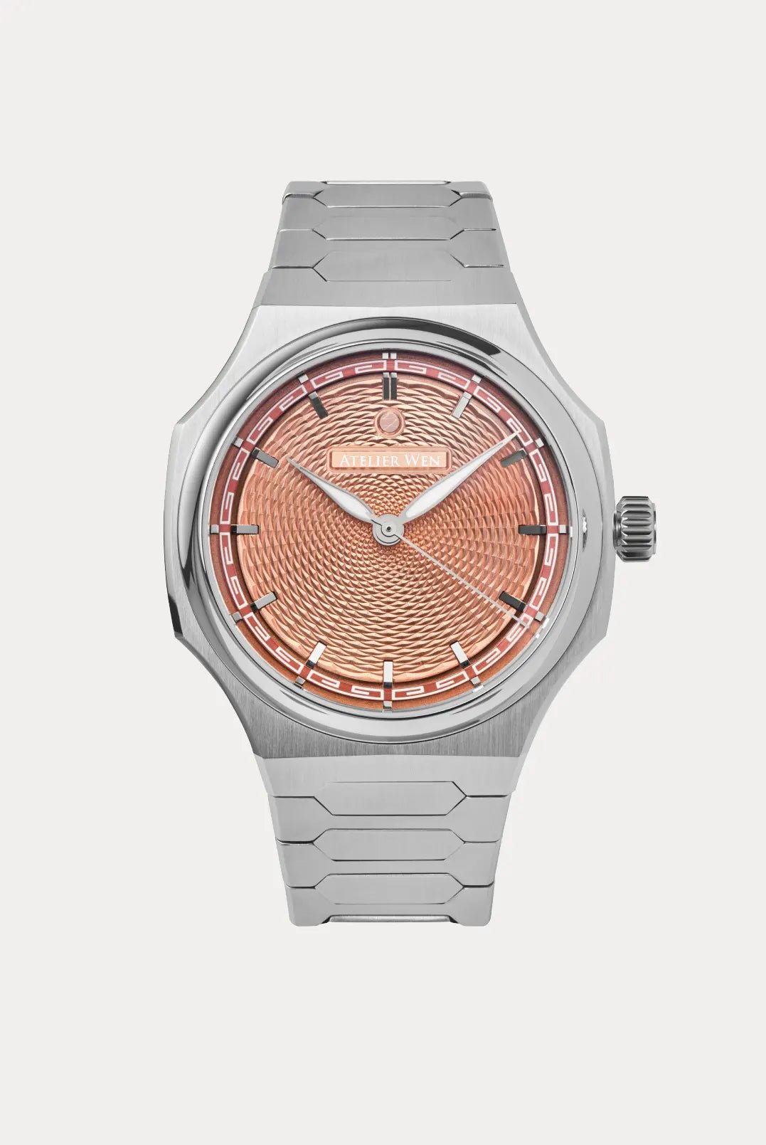 Atelier Wen Perception Xia salmon dial on integrated bracelet