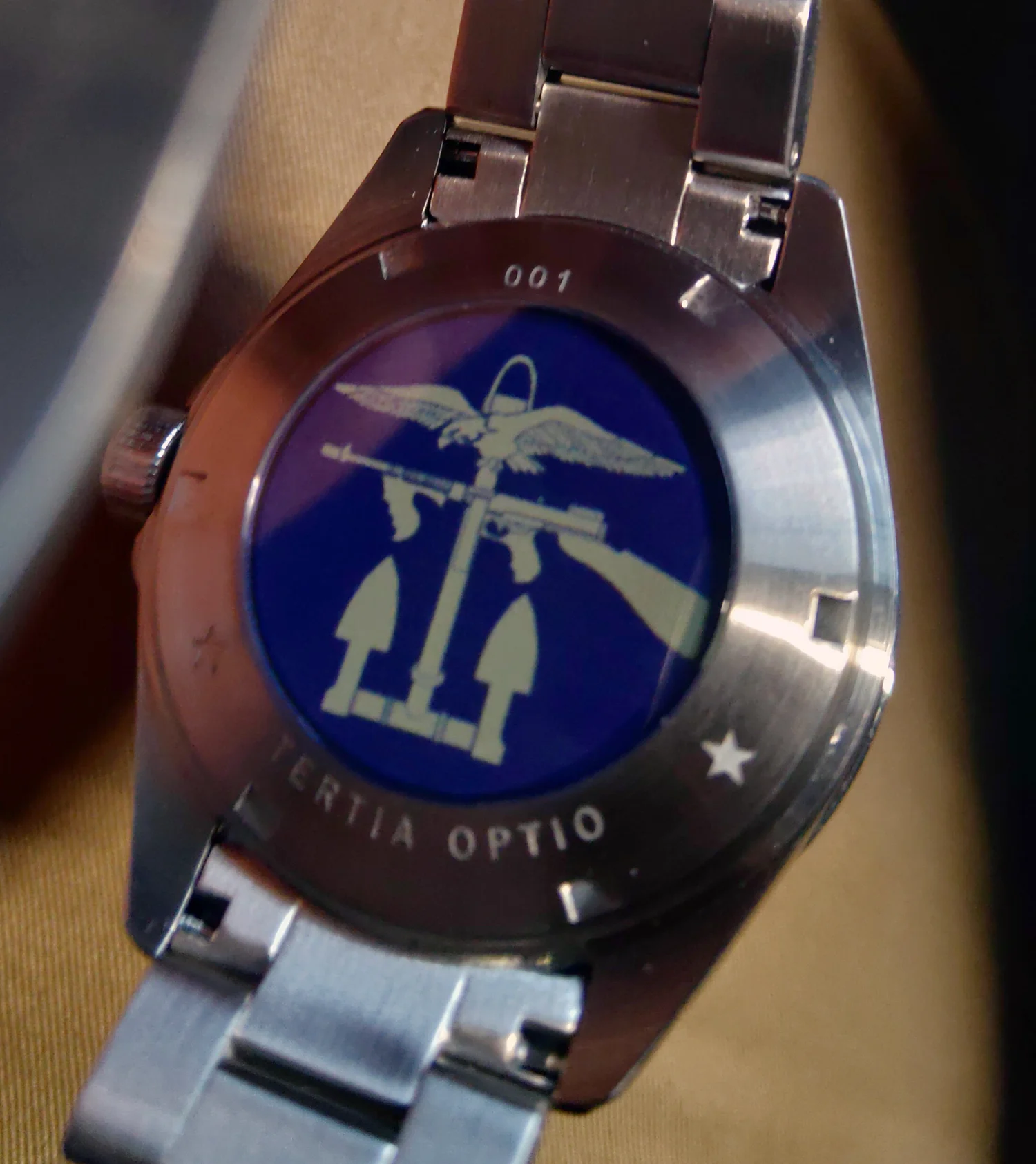 Hager Commando watch caseback