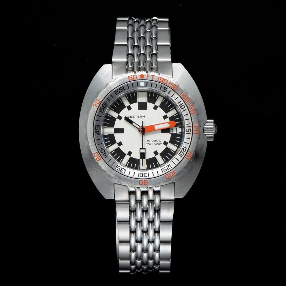 Seestern S406 Army style watch – dial close-up